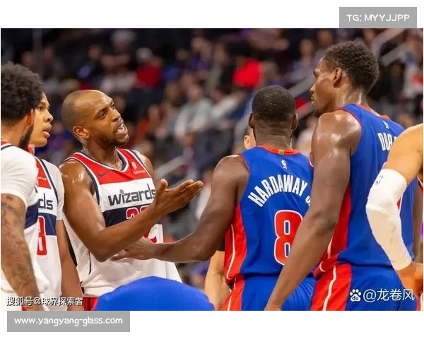 2024年NBA季后赛全程回播大合集每日更新精彩赛事深度剖析比赛策略与球星表现 2024年NBA季后赛全程回播大合集每日更新精彩赛事深度剖析比赛策略与球星表现